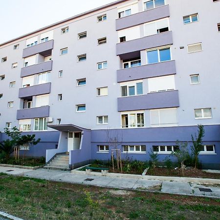 Apartment Little Violet - Balcony & Free Parking Ζαντάρ Εξωτερικό φωτογραφία