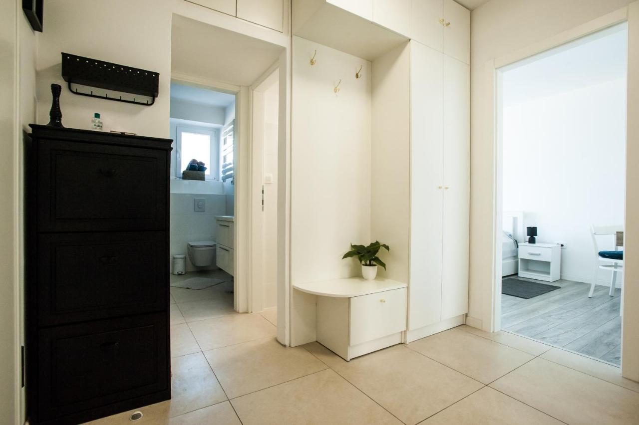 Apartment Little Violet - Balcony & Free Parking Ζαντάρ Εξωτερικό φωτογραφία